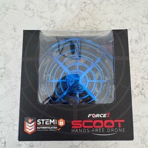 Force1 Scoot Hand-Operated Red and Black Drone